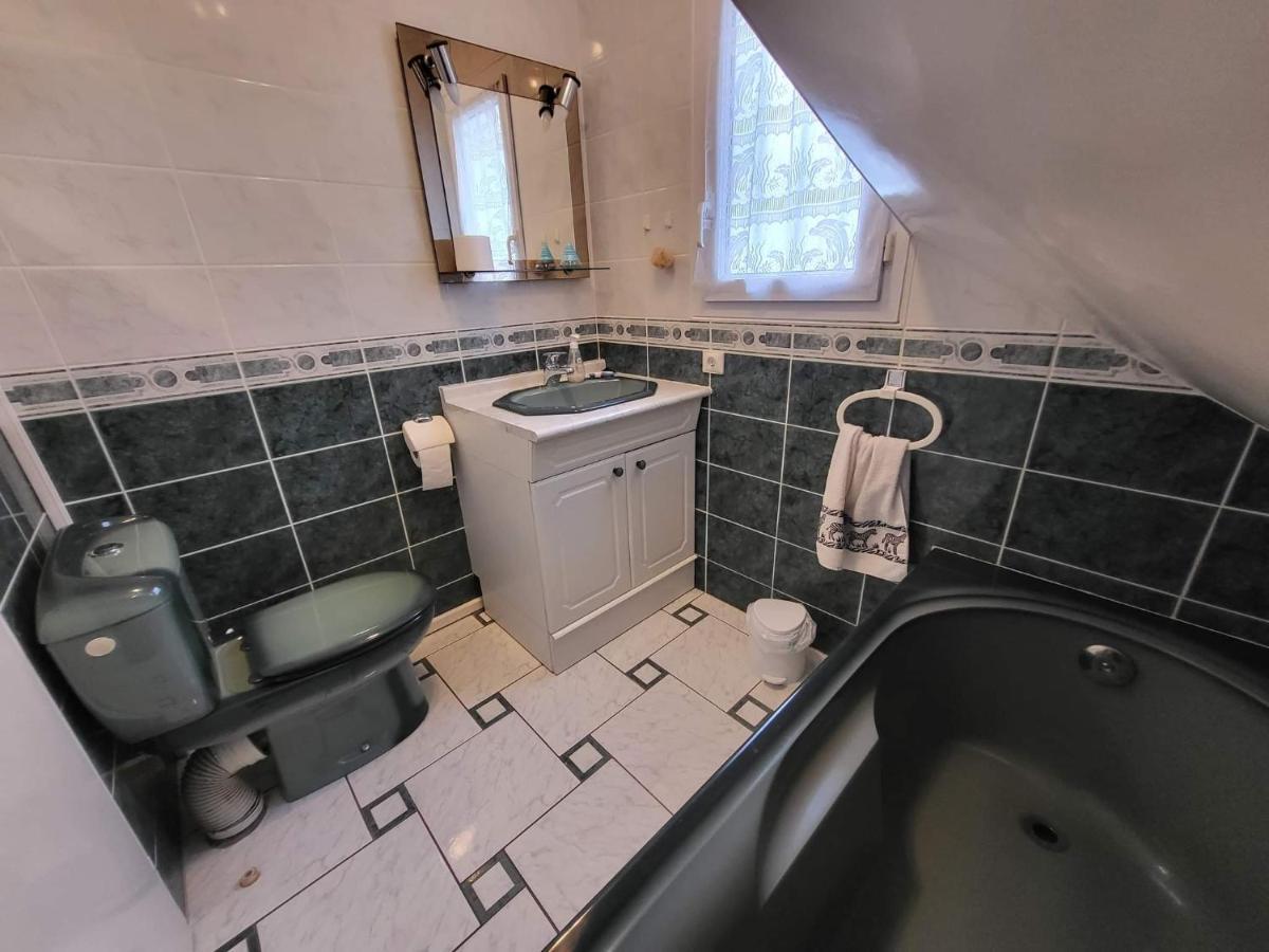 Appartement 3 Chambres 6 Pers Rez De Jardin 5Min Plage Quartier Du Phare Location Du Dimanche Au Dimanche En Juillet Et Aout La Tranche-sur-Mer Kültér fotó