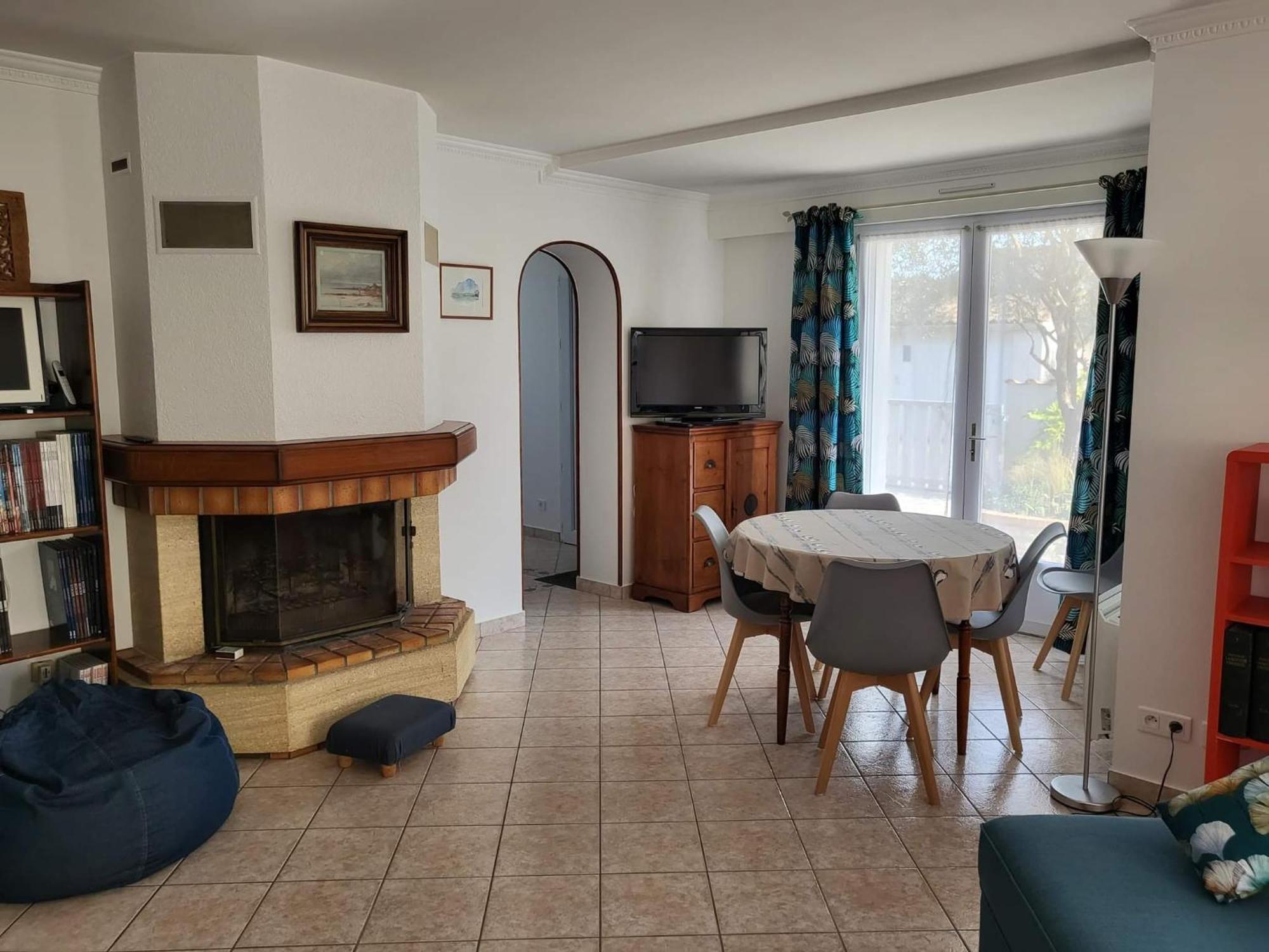 Appartement 3 Chambres 6 Pers Rez De Jardin 5Min Plage Quartier Du Phare Location Du Dimanche Au Dimanche En Juillet Et Aout La Tranche-sur-Mer Kültér fotó
